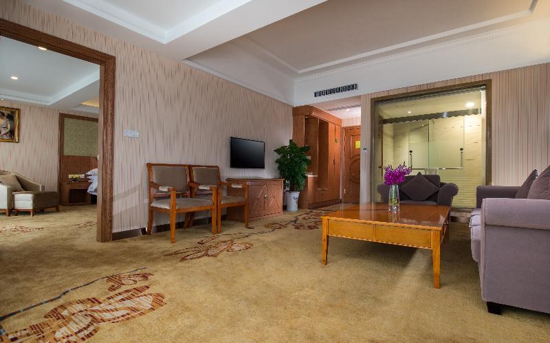 Vienna International Hotel Shenzhen Longgang Lilang ภายนอก รูปภาพ