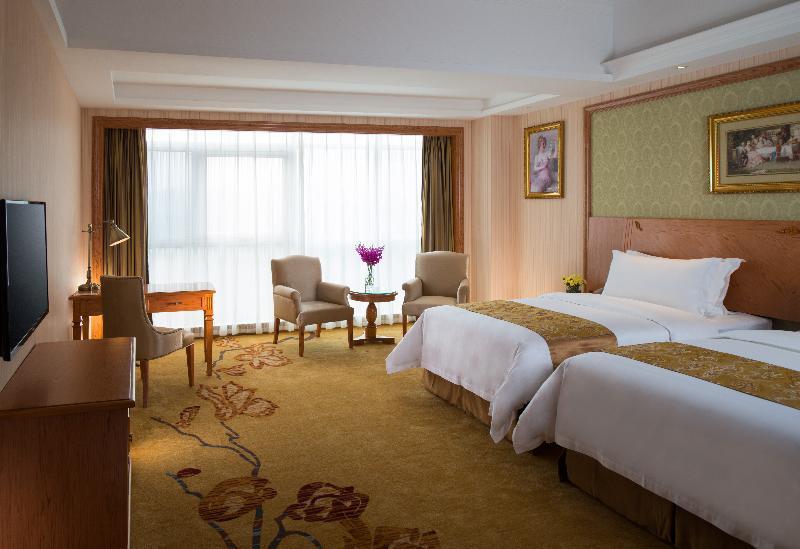 Vienna International Hotel Shenzhen Longgang Lilang ภายนอก รูปภาพ